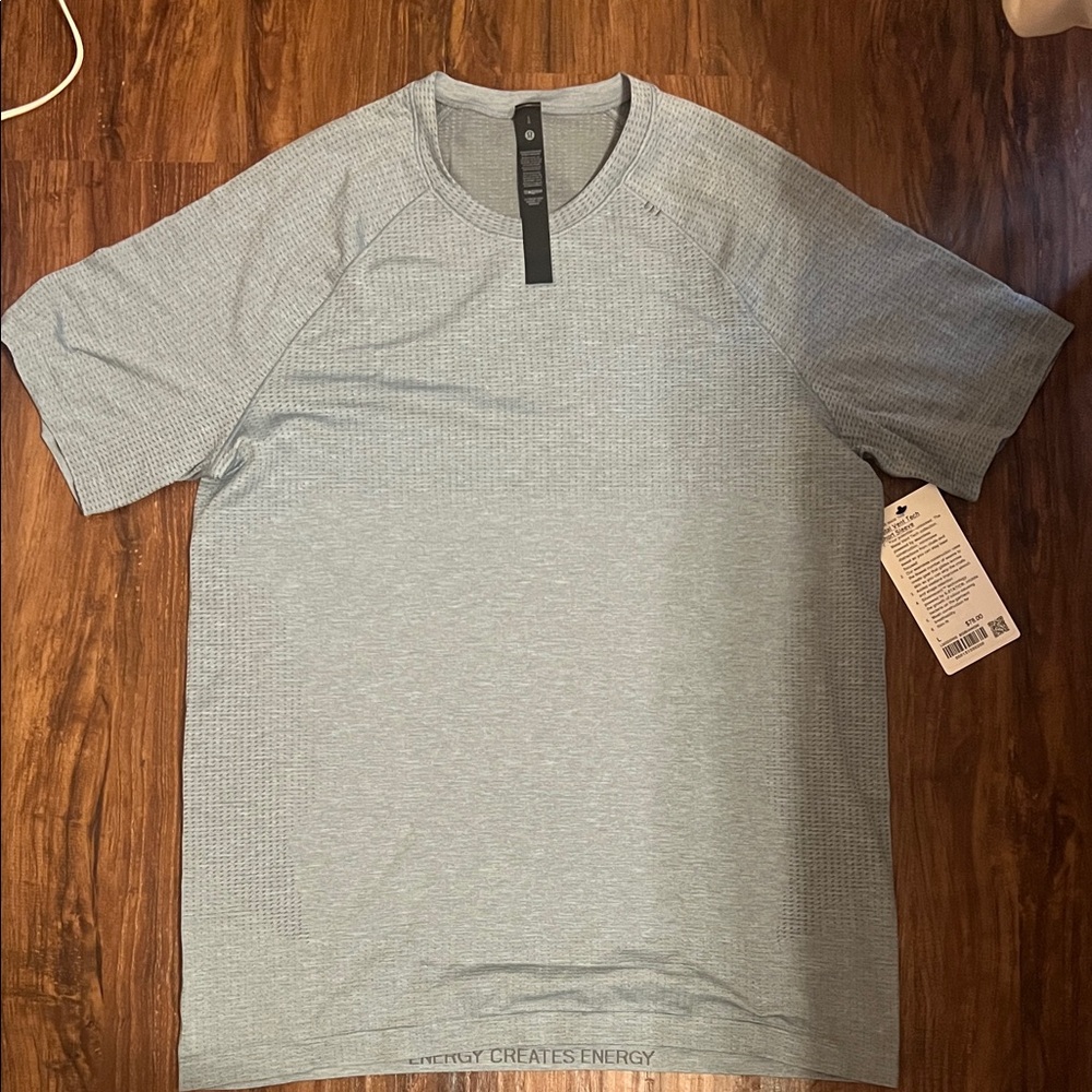 lululemon athletica Mens metal vent tech shirt